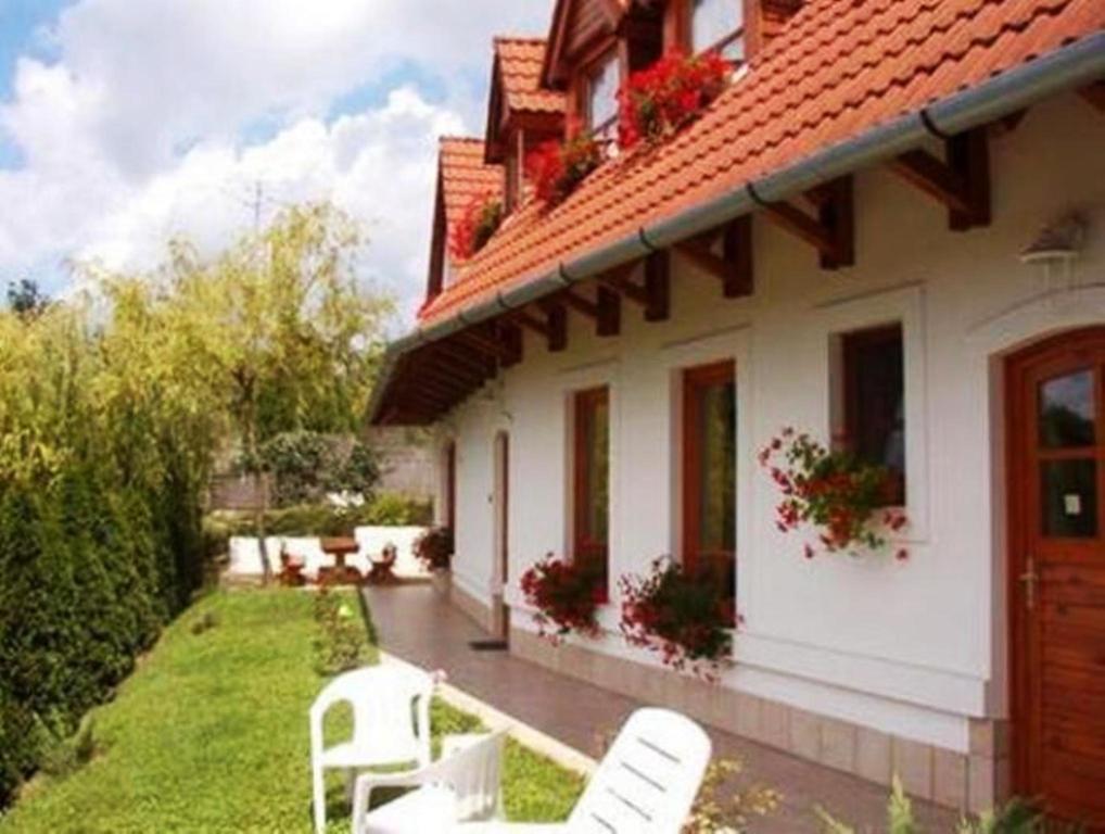 Palatinus Apartmanok Keszthely Rom bilde